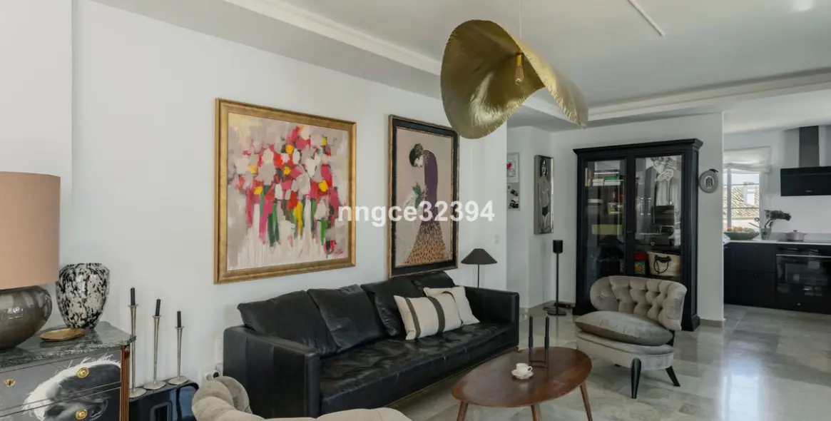 Продажа пентхауса в New Golden Mile 21