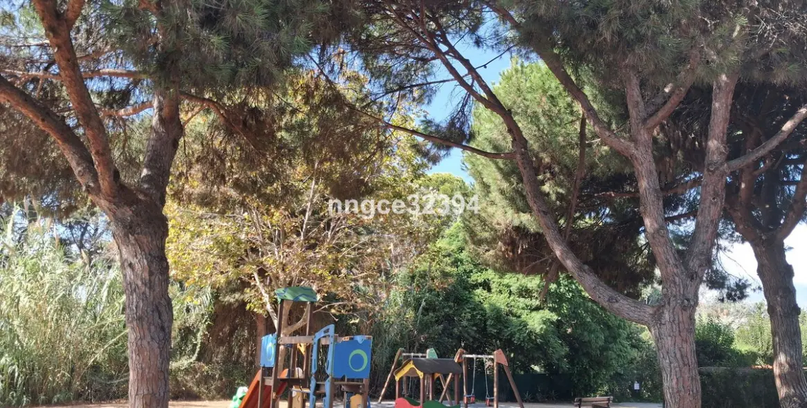 Продажа пентхауса в New Golden Mile 37