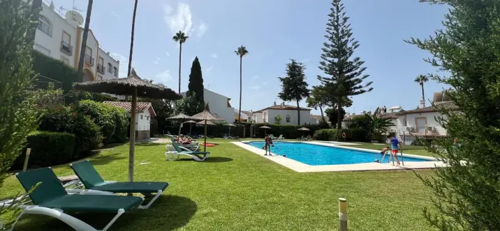 Sale of townhouse in Atalaya 1