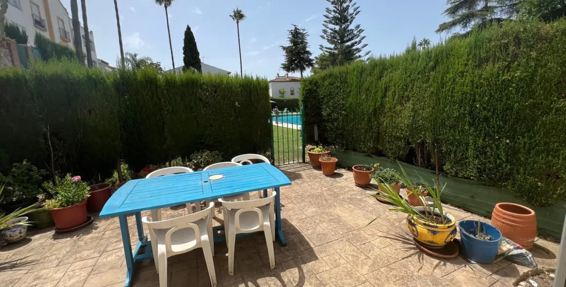 Sale of townhouse in Atalaya 8