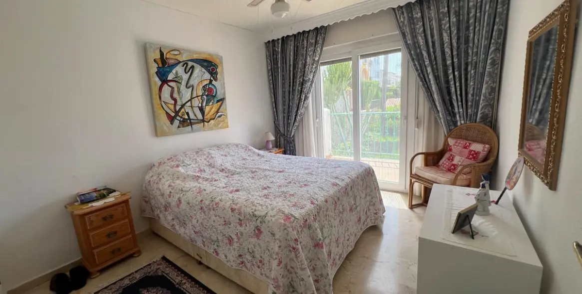 Sale of townhouse in Atalaya 14