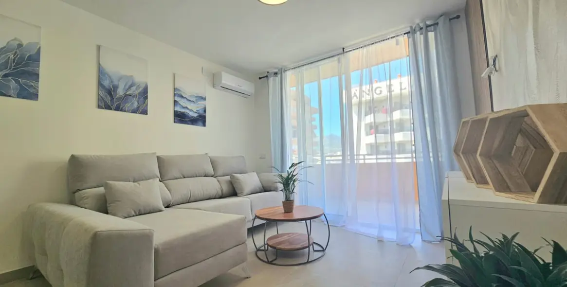 Продажа апартаментов на среднем этаже в Fuengirola 2