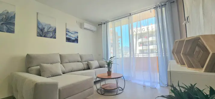 Продажа апартаментов на среднем этаже в Fuengirola 1