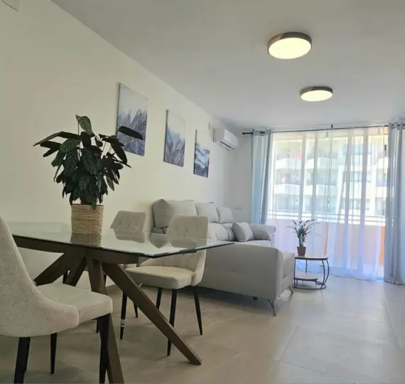 Продажа апартаментов на среднем этаже в Fuengirola