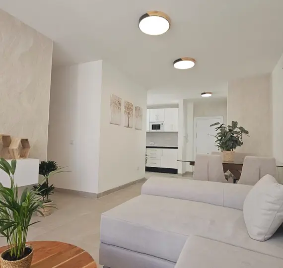 Продажа апартаментов на среднем этаже в Fuengirola