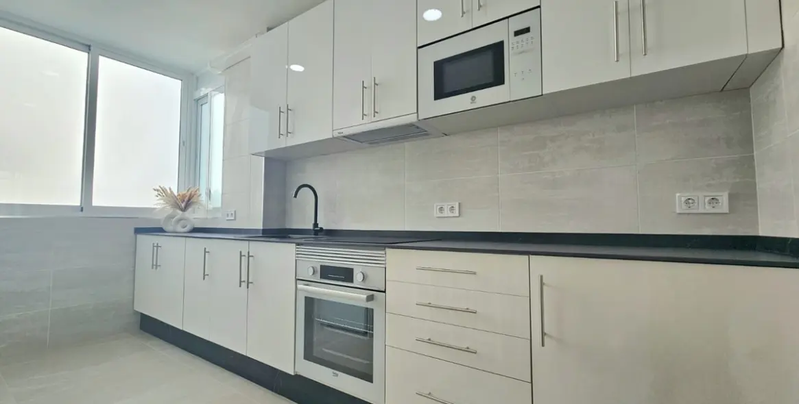 Продажа апартаментов на среднем этаже в Fuengirola 13