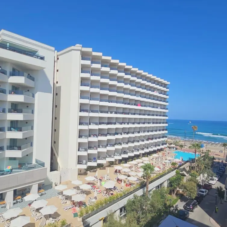 Venta de apartamento en planta media en Fuengirola