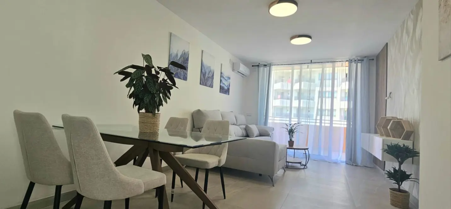Venta de apartamento en planta media en Fuengirola 3