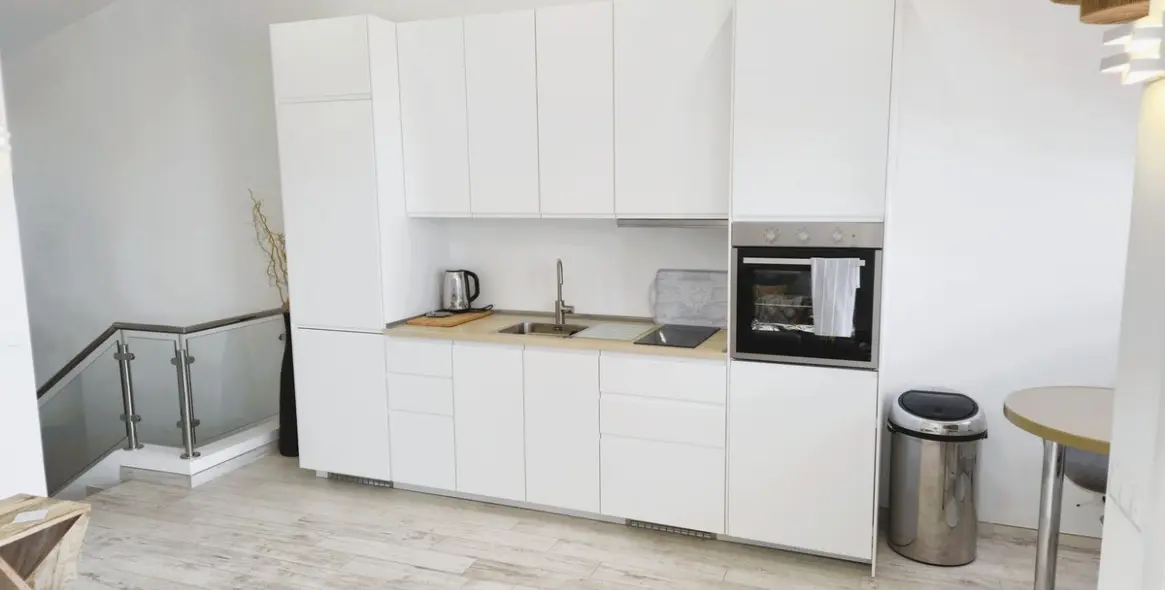 Sale of penthouse in Puerto de Cabopino 7