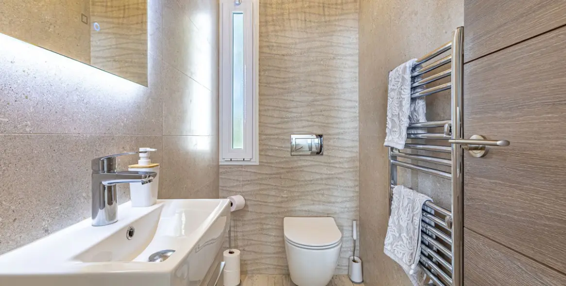 Sale of penthouse in Puerto de Cabopino 12