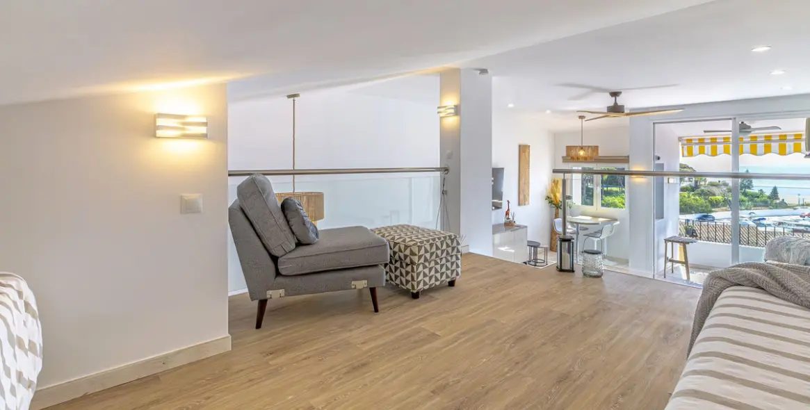 Venta de ático en Puerto de Cabopino 10