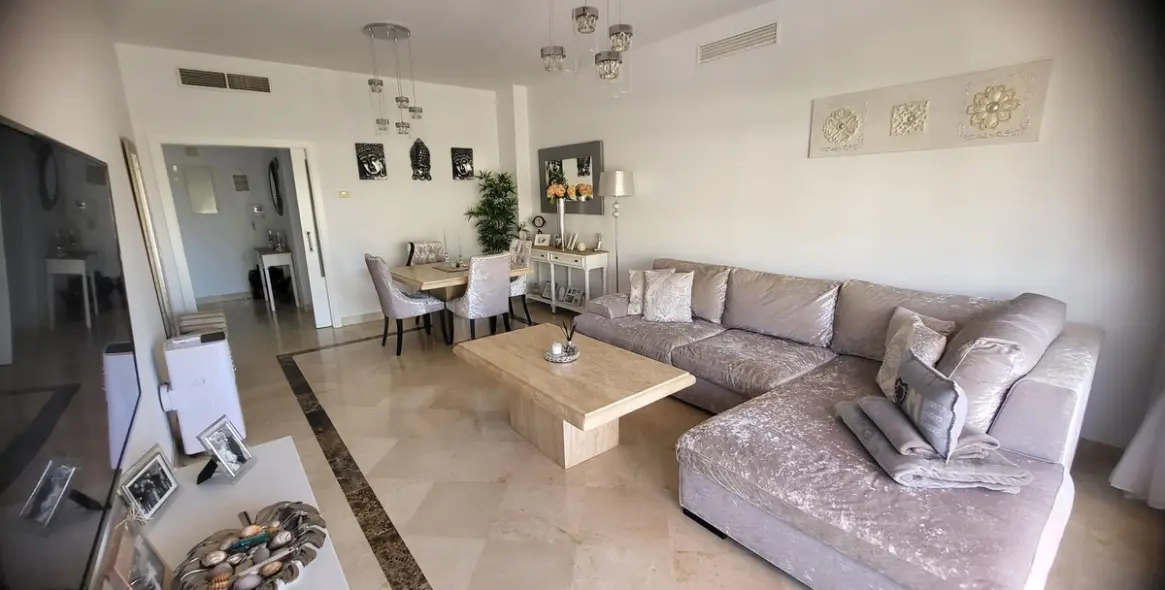 Sale of penthouse duplex in Los Flamingos 14