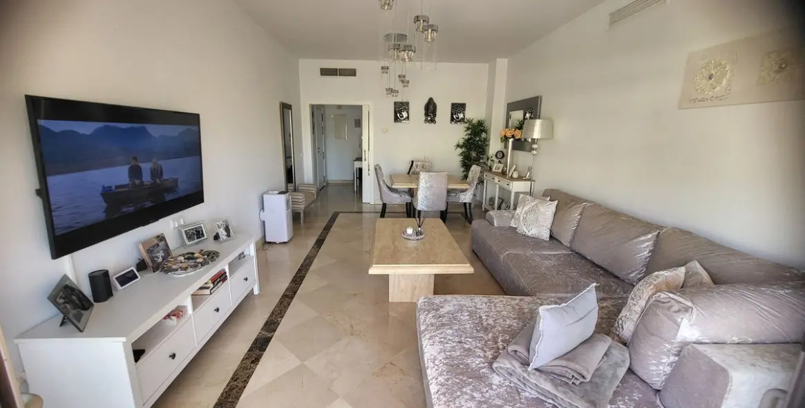 Sale of penthouse duplex in Los Flamingos 15