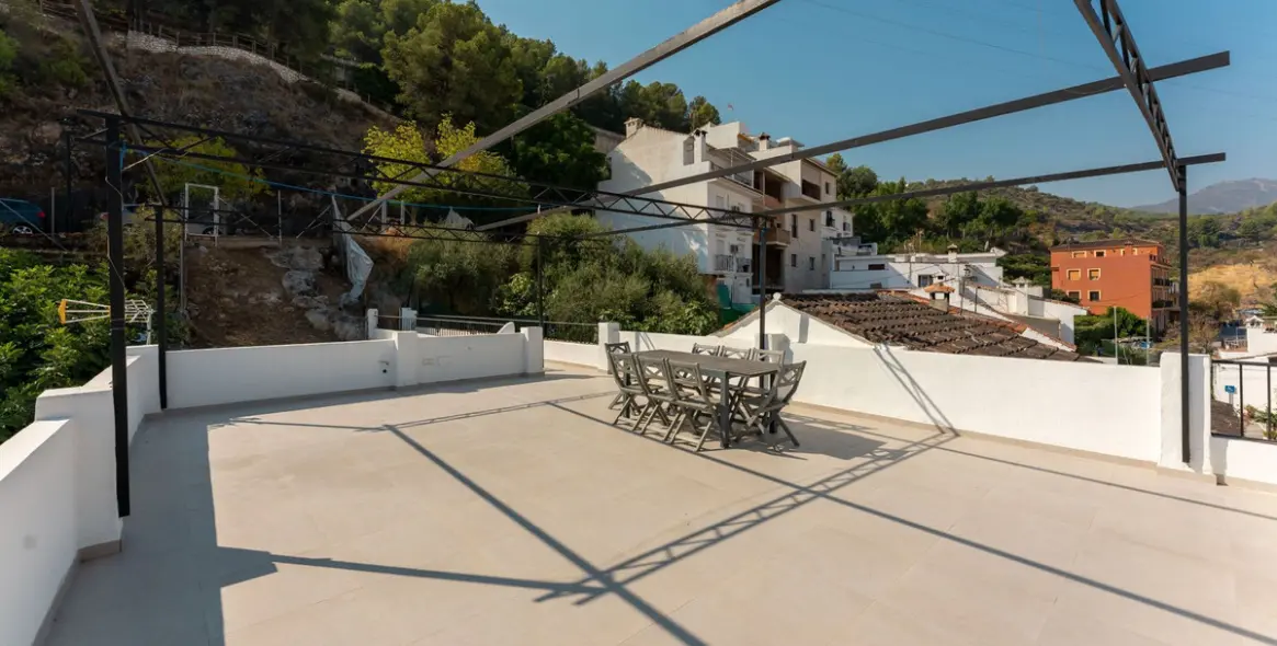 Sale of townhouse in Monda 1