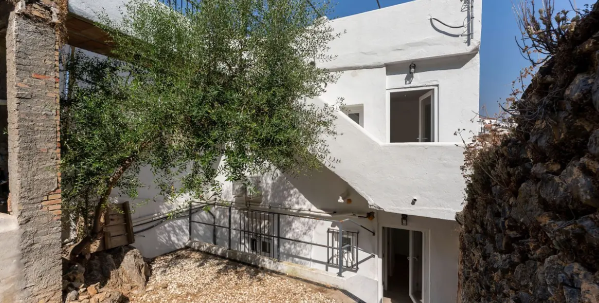 Sale of townhouse in Monda 20