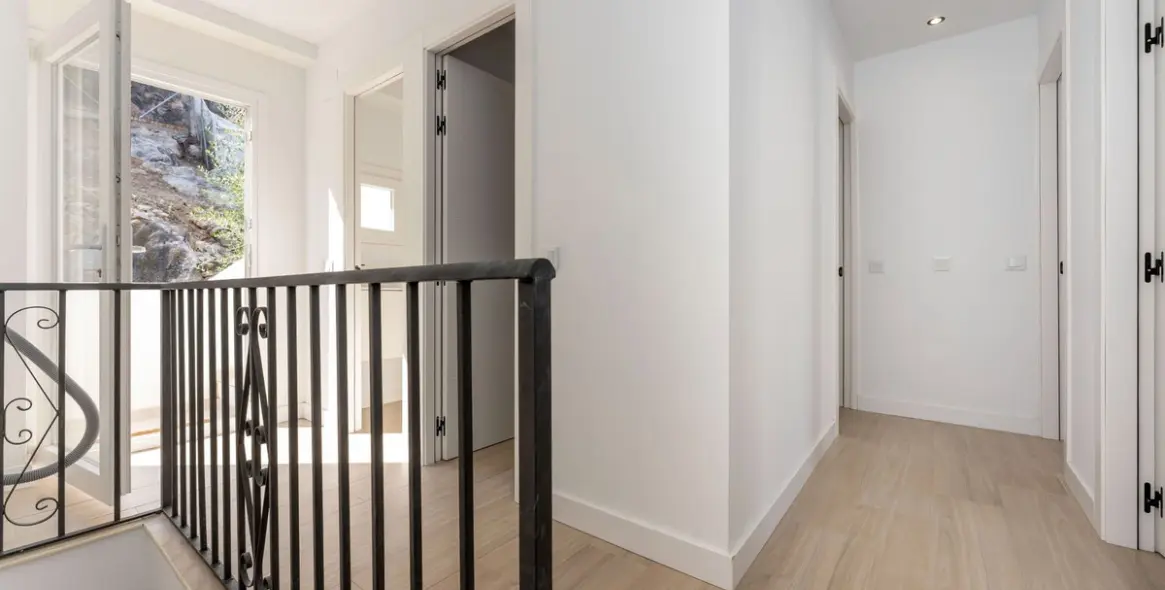 Sale of townhouse in Monda 31