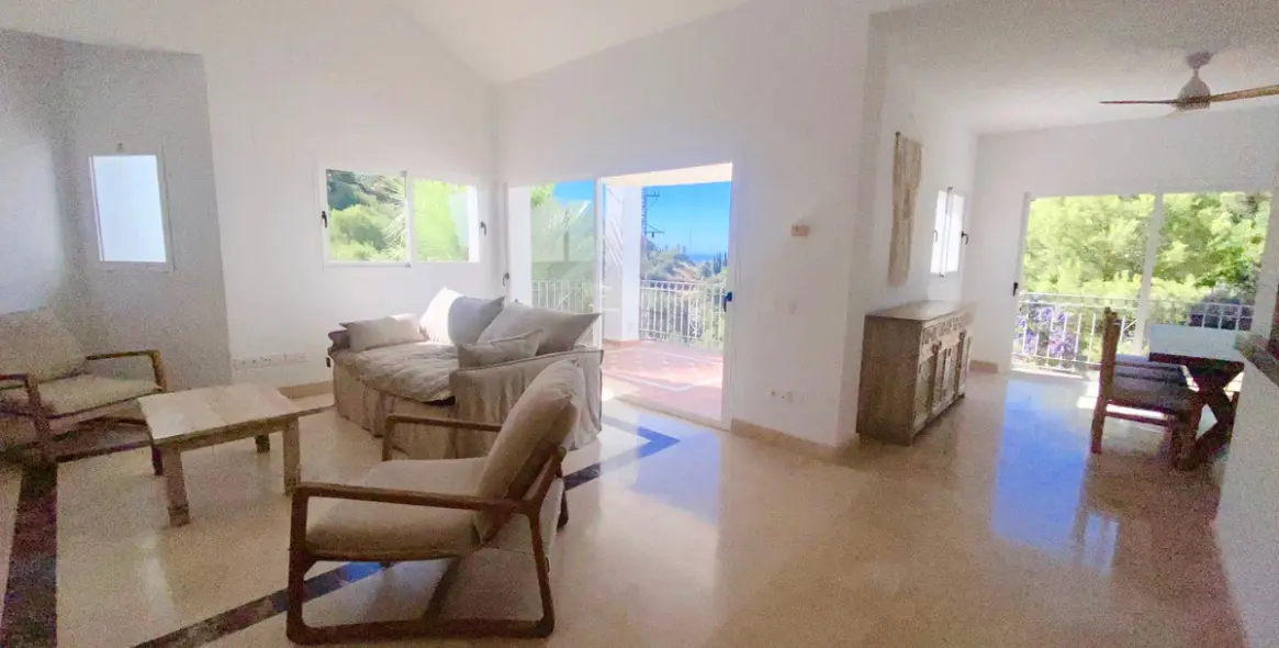 Продажа таунхауса в Istán 9