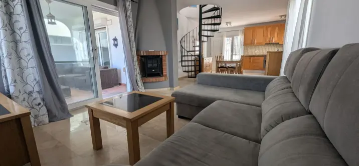 Продажа таунхауса в Calahonda 1