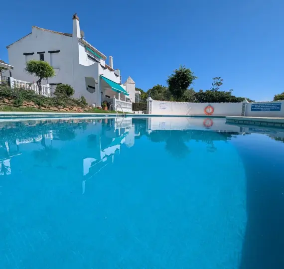 Продажа таунхауса в Calahonda