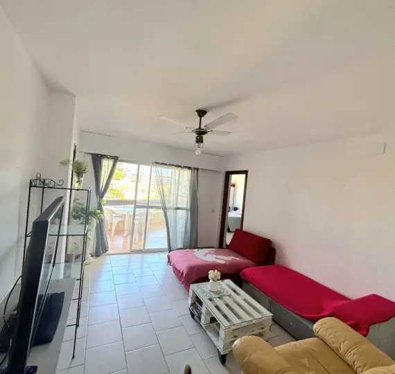 Venta de apartamento en planta media en Torremolinos
