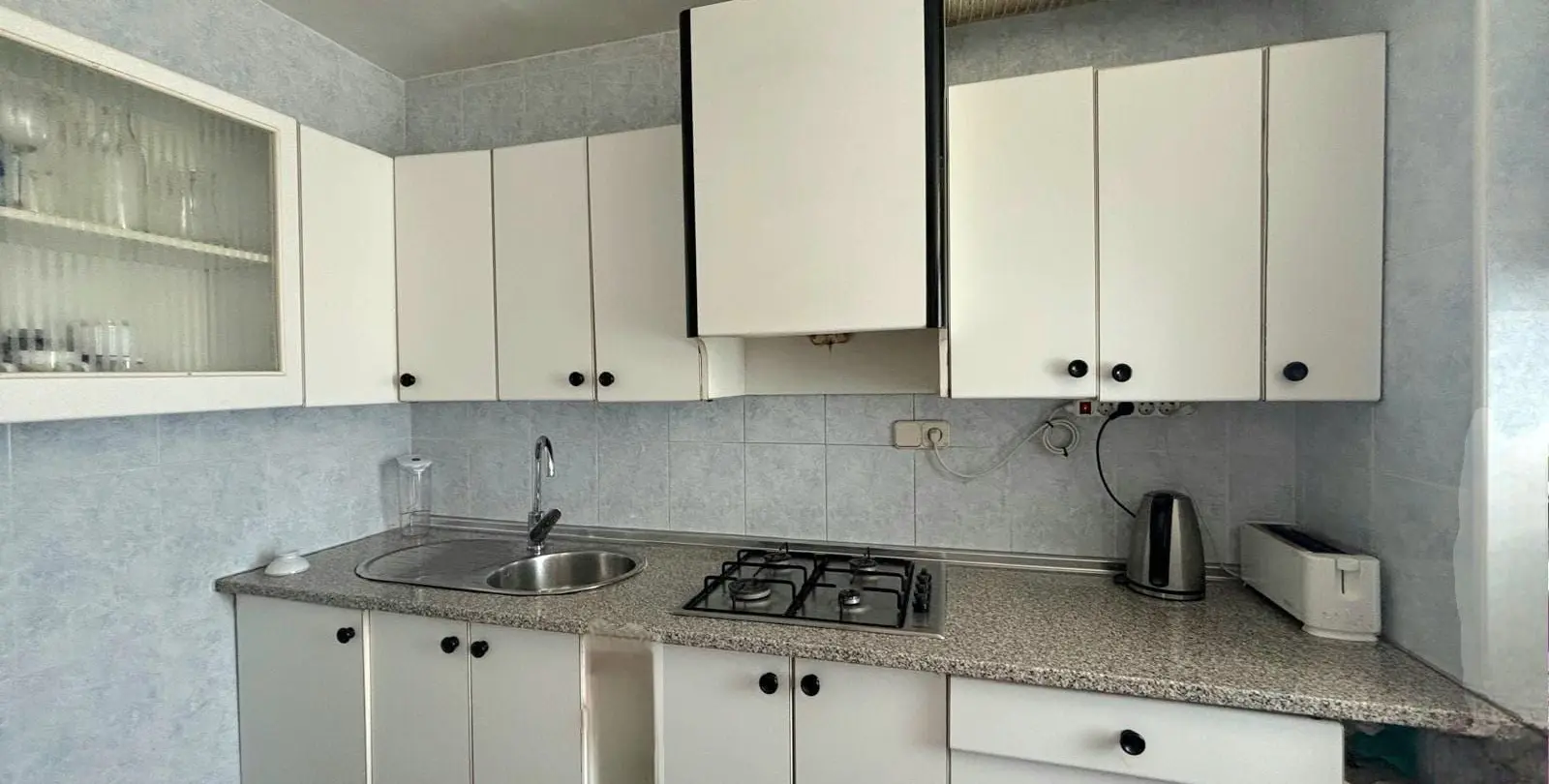 Sale of middle floor apartment in Torremolinos 7