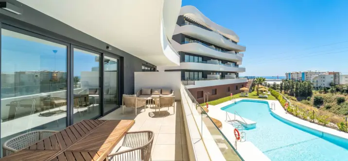 Продажа апартаментов на первом этаже в Fuengirola 3