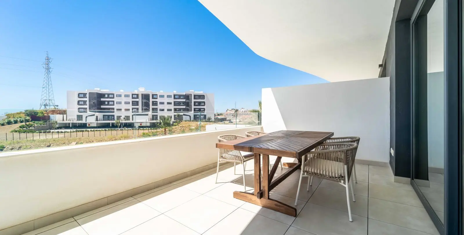 Sale of ground floor apartment in Fuengirola 18