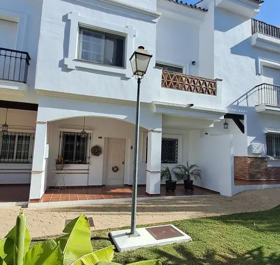 Продажа таунхауса в Lauro Golf