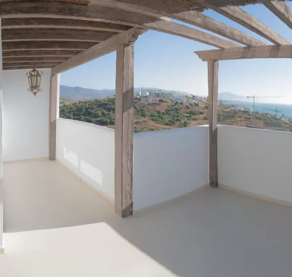 Sale of penthouse duplex in Casares