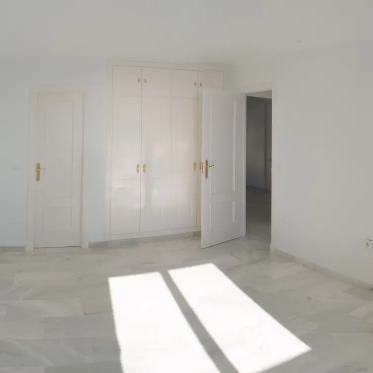 Продажа двухуровневого пентхауса в Casares