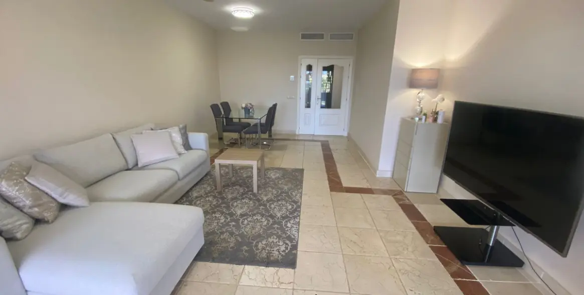 Sale of ground floor apartment in Atalaya 3