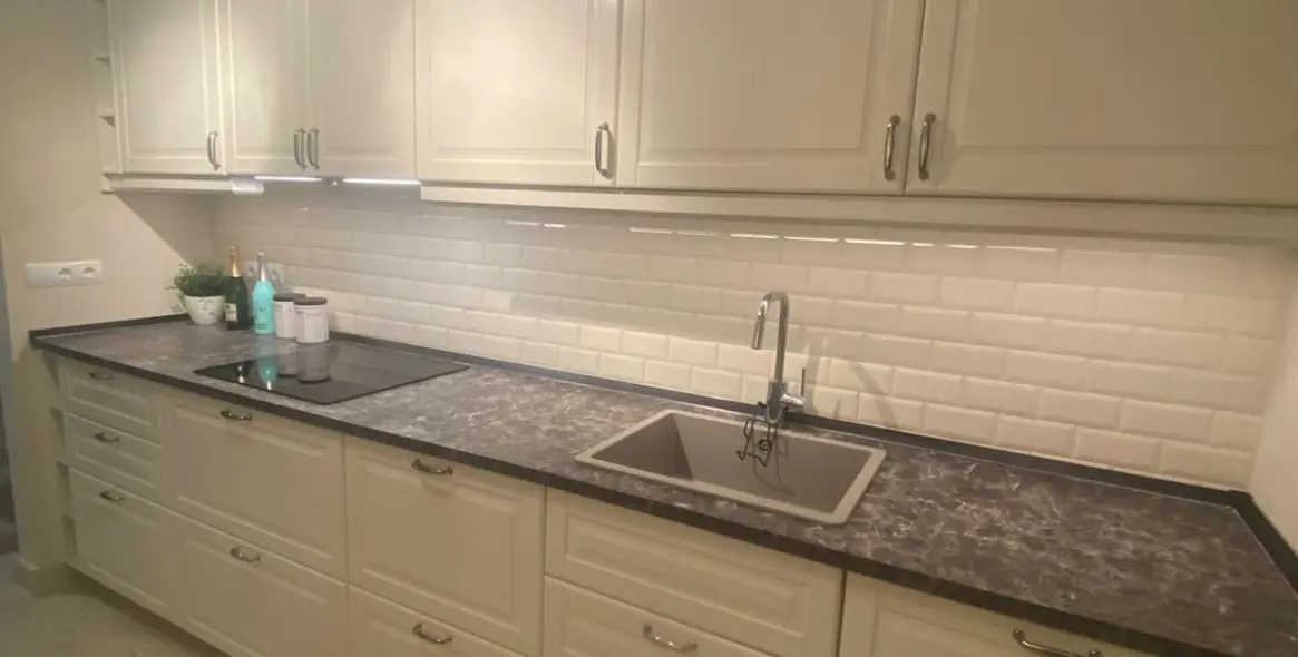 Sale of ground floor apartment in Atalaya 9