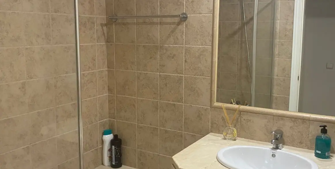 Sale of ground floor apartment in Atalaya 15