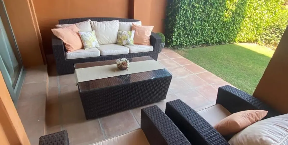 Sale of ground floor apartment in Atalaya 29