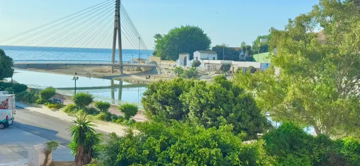 Продажа апартаментов на среднем этаже в Fuengirola 2