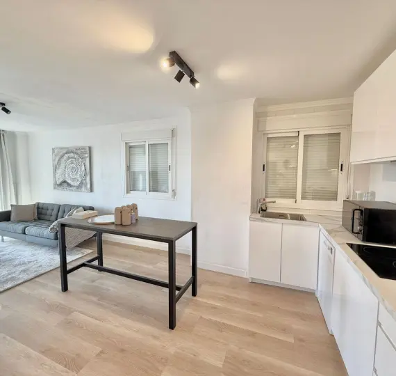 Продажа апартаментов на среднем этаже в Fuengirola