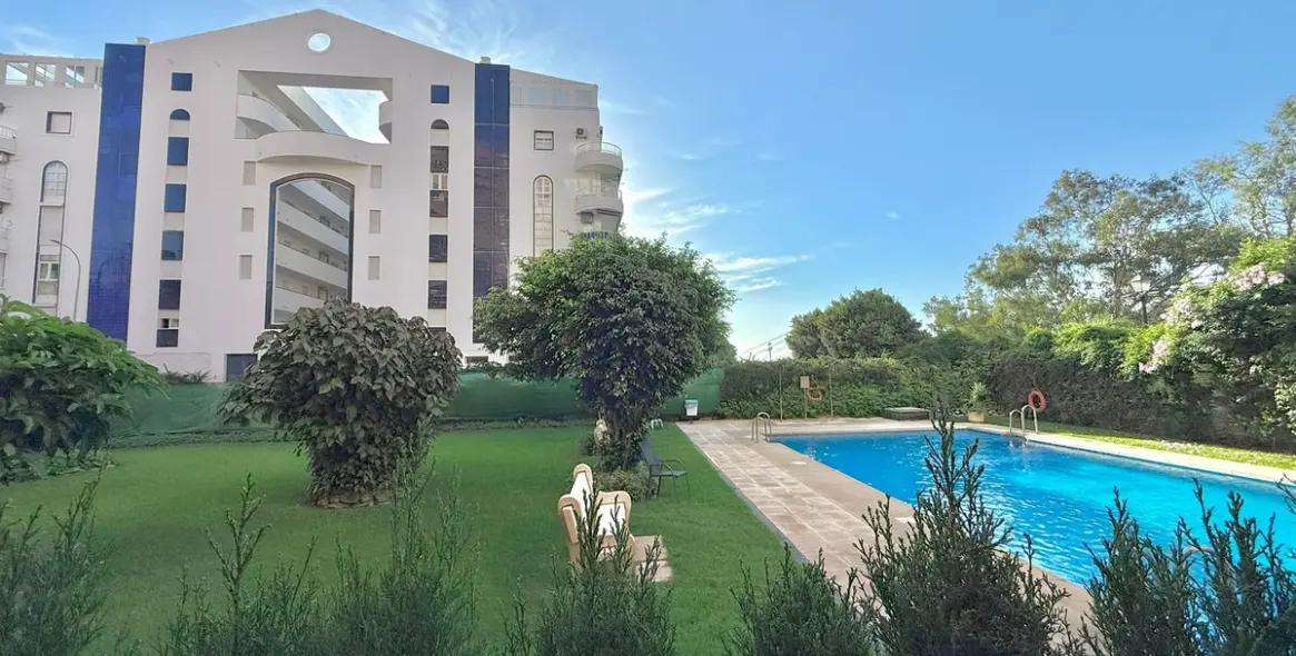 Продажа апартаментов на среднем этаже в Fuengirola 17