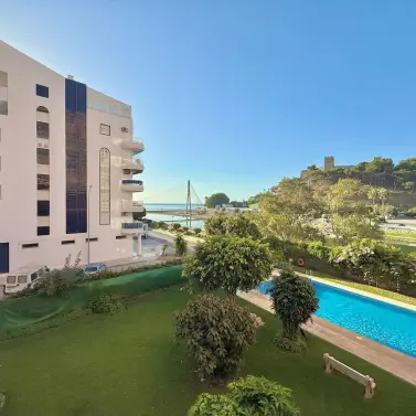 Продажа апартаментов на среднем этаже в Fuengirola