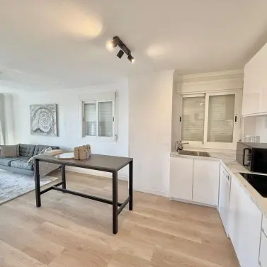 Продажа апартаментов на среднем этаже в Fuengirola