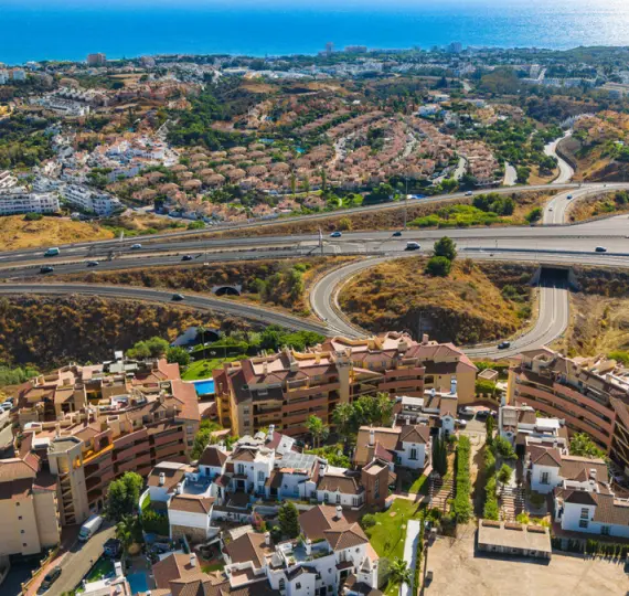 Sale of middle floor apartment in Riviera del Sol