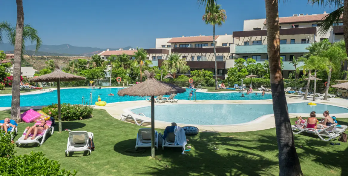 Sale of ground floor apartment in Los Flamingos 1