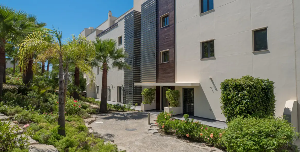 Sale of ground floor apartment in Los Flamingos 31