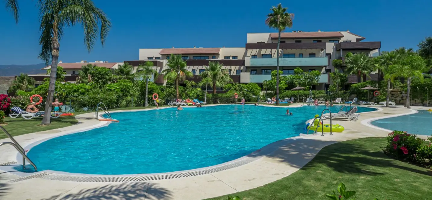 Venta de apartamento en planta baja en Los Flamingos 2