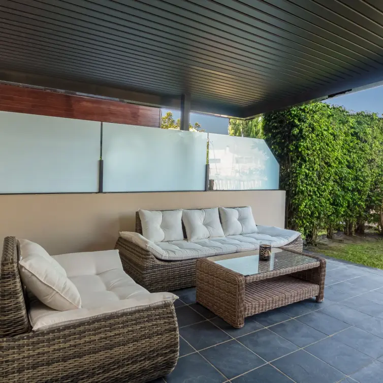 Venta de apartamento en planta baja en Los Flamingos