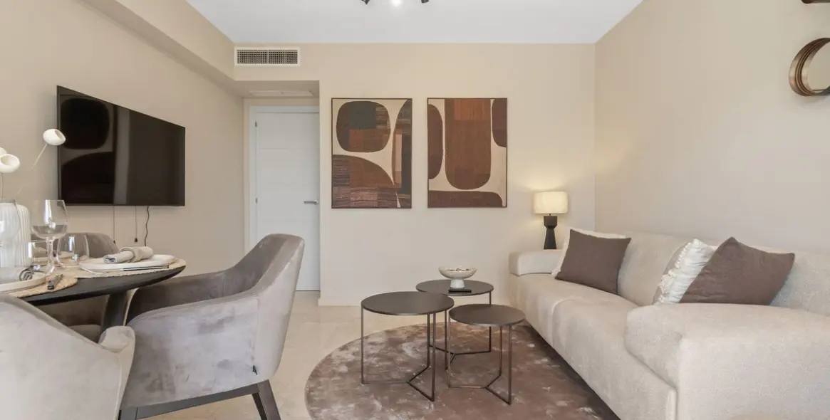 Sale of middle floor apartment in Estepona (district Estepona) 5