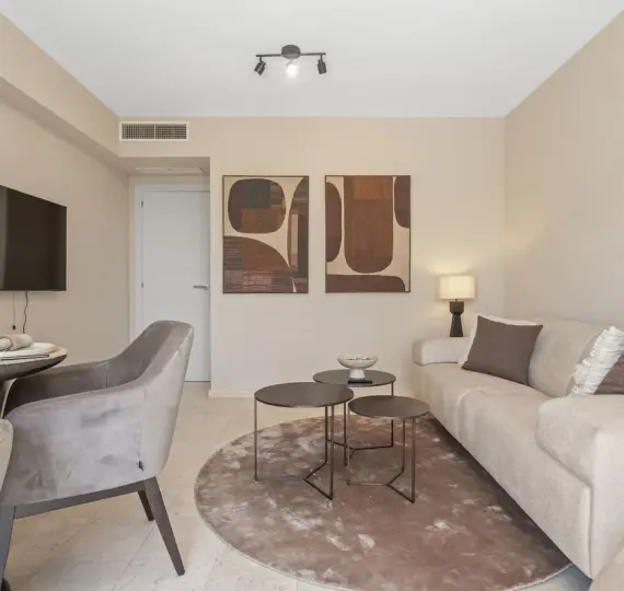 Middle floor apartment R5207728