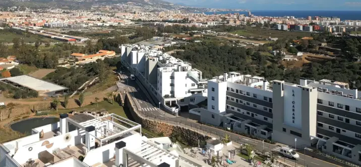 Sale of ground floor apartment in La Cala de Mijas 2