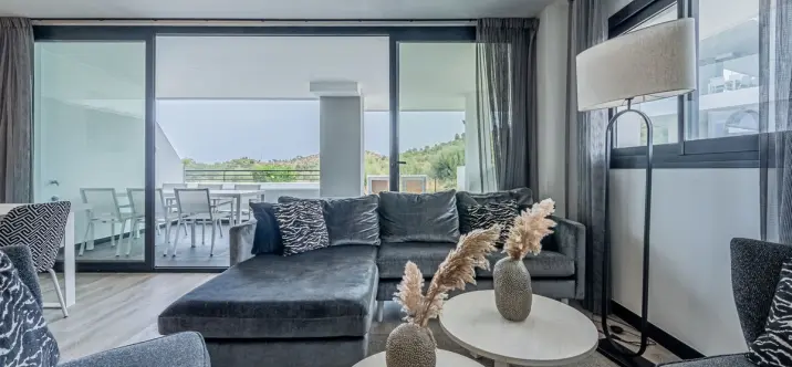 Sale of ground floor apartment in La Cala de Mijas 4