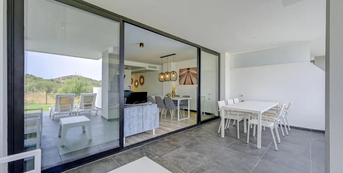 Sale of ground floor apartment in La Cala de Mijas 22