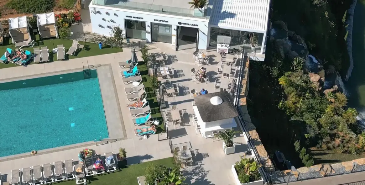 Sale of ground floor apartment in La Cala de Mijas 32